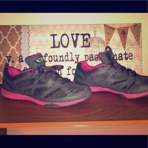 CHAMPION...Cute running shoes!